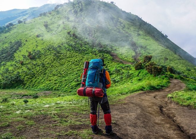 戶外活動裝備推薦：登山、露營、滑雪該帶什麼？從服裝到器材，一次搞懂